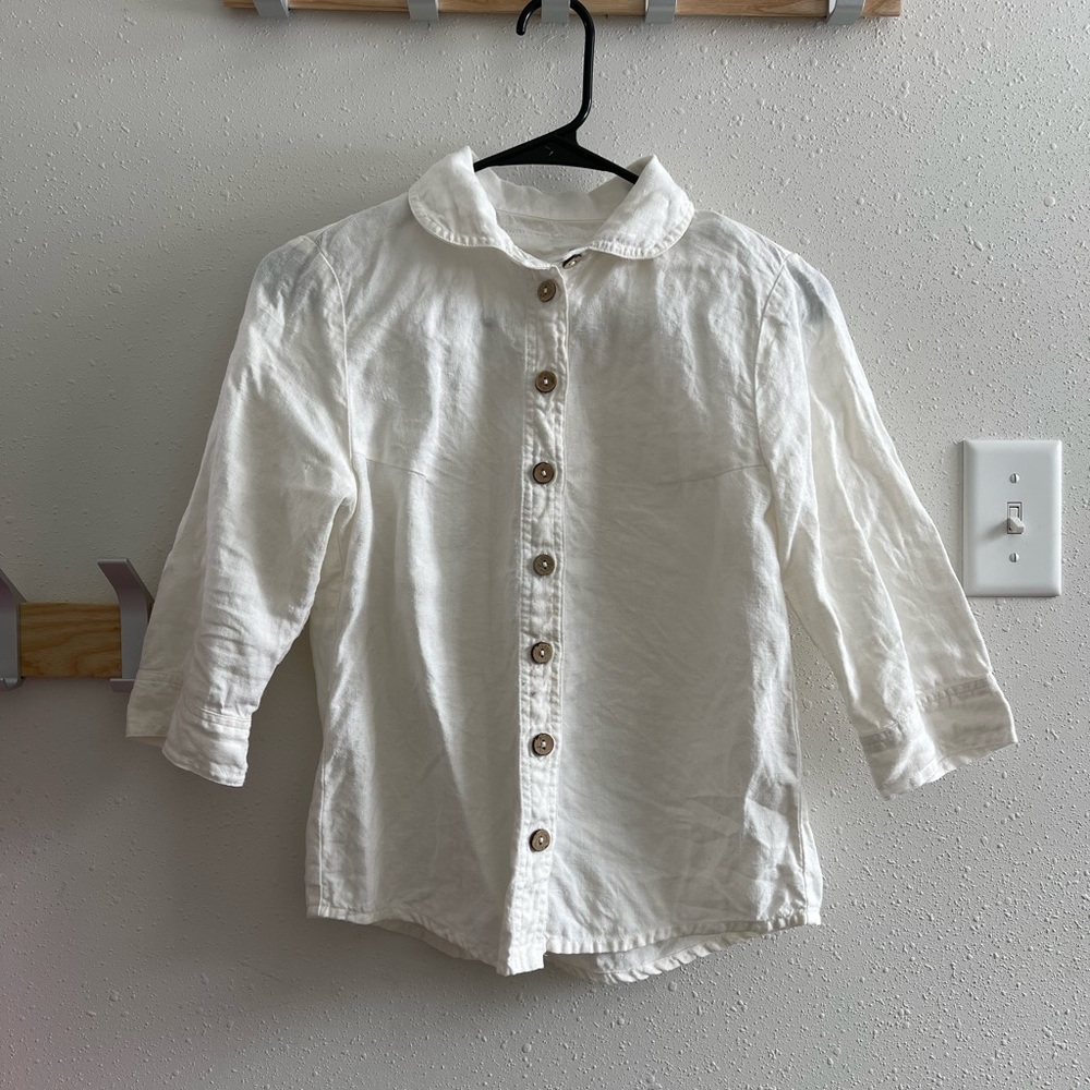 Not Perfect Linen LILLE white button up shirt. In EUC. Size XS.